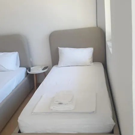 Whiteheart Aparthotel *